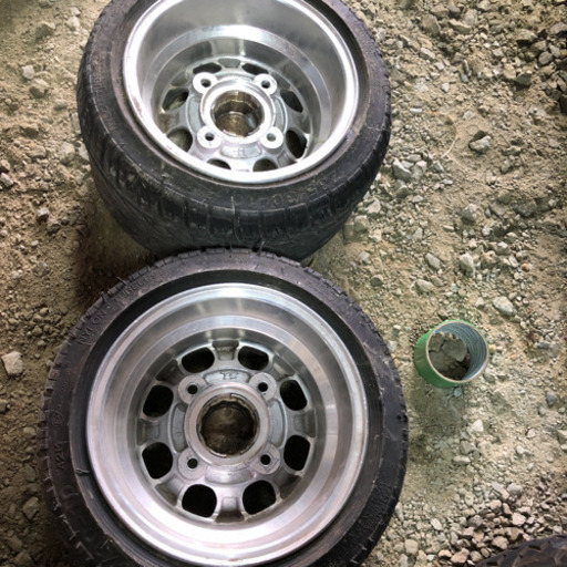 205/30-10 タイヤとスペーサー40mm