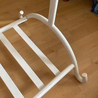 ハンガーラックの画像