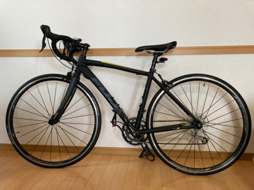 ロードバイク Fuji sportif
