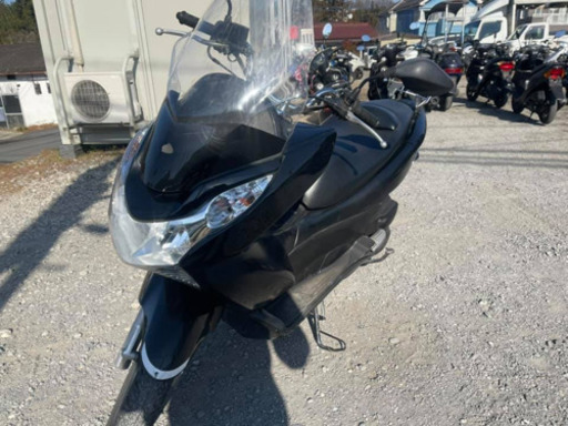 オートショップable 03010508H ホンダ PCX125  黒 関東圏内 即日配送 激安配送料金3000円〜。 他にも多数出品中！！オートショップableで検索♩ 修理や買取も可能です！クレジット分割、代引き支払い可能！平均在庫日数3日 業者卸にも