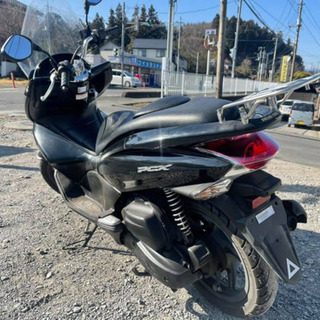 オートショップable 03010508H ホンダ PCX125  黒 関東圏内 即日配送 激安配送料金3000円〜。 他にも多数出品中！！オートショップableで検索♩ 修理や買取も可能です！クレジット分割、代引き支払い可能！平均在庫日数3日 業者卸にも オートショップable 03010508H ホンダ PCX125 黒 関東圏内 即日配送