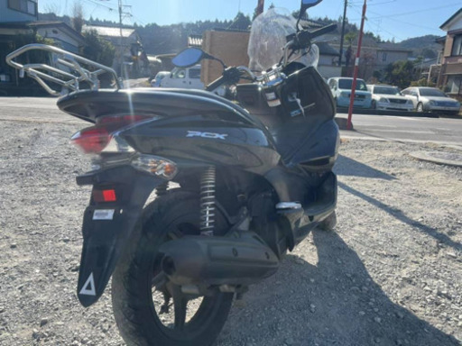 オートショップable 03010508H ホンダ PCX125  黒 関東圏内 即日配送 激安配送料金3000円〜。 他にも多数出品中！！オートショップableで検索♩ 修理や買取も可能です！クレジット分割、代引き支払い可能！平均在庫日数3日 業者卸にも