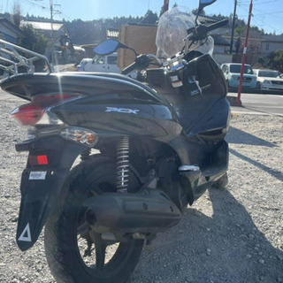 オートショップable 03010508H ホンダ PCX125  黒 関東圏内 即日配送 激安配送料金3000円〜。 他にも多数出品中！！オートショップableで検索♩ 修理や買取も可能です！クレジット分割、代引き支払い可能！平均在庫日数3日 業者卸にも オートショップable 03010508H ホンダ PCX125 黒 関東圏内 即日配送