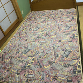 (取引中)処分予定セミダブルベッド　マット付き