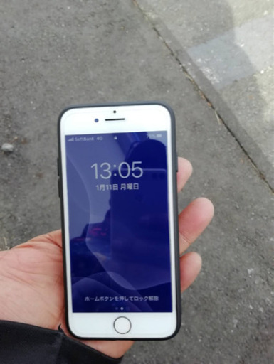 iPhone7 32GB SIMロック解除済みでした