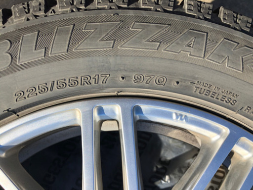 ブリヂストン製スタッドレス 225/55R17 4本 スバル X Vインプレッサ