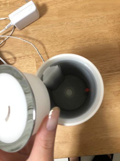 ニトリ　アロマ加湿器　間接照明付き