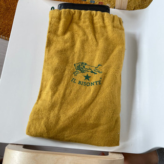 イルビゾンテ　長財布　ネイビーの画像