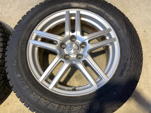 本日交換できます。225/65R17 スタッドレスタイヤ　アルミホイール　ハリアー　CX-5 など