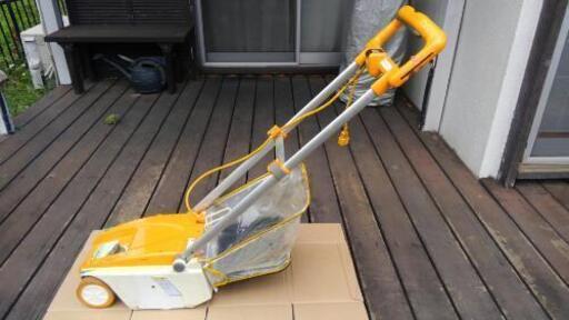 リョービ　芝刈機　LM-2300  中古品