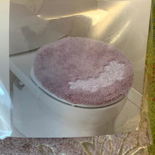 新品✨トイレフタカバーの画像