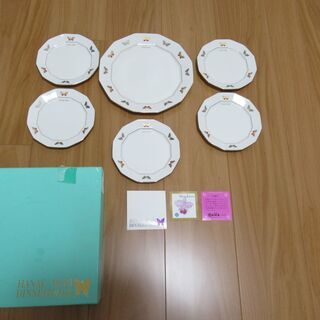 値下げしました。￥500　HANAE MORI ハナエ・モリ パーティーセットMB-2201 ミート皿 ×１　プチトレー ×5 未使用品 森英恵の画像