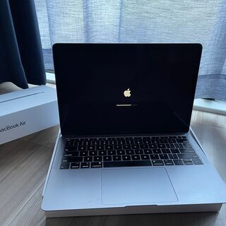 MacBook Air Retina、13インチ、2018の画像