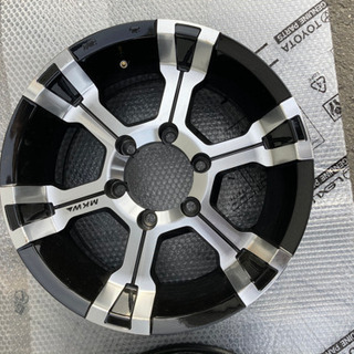 MKWホイールほぼ新品 16インチ8J オフセット0