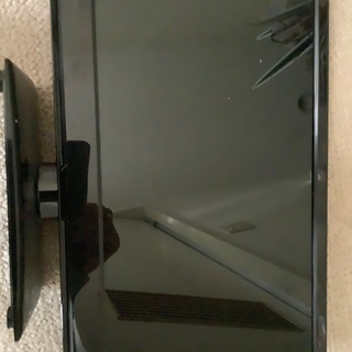 　16型液晶テレビ