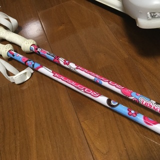 子供用スキーセットの画像