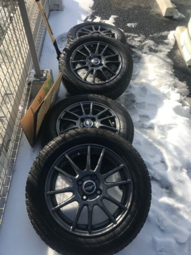 売約済　再値下　ホイール美品　１５インチ　5.5j   オフセット＋42  PCD100 4穴　4本と冬タイヤ