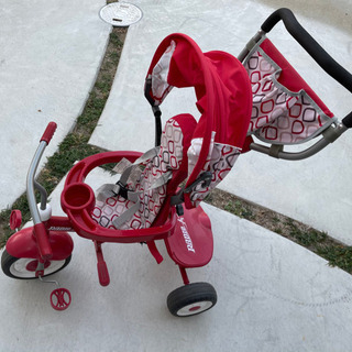 【最終値下げしました】RADIOFLYER 三輪車の画像