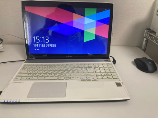 ノートパソコン　LIFEBOOK 富士通　AH56/M