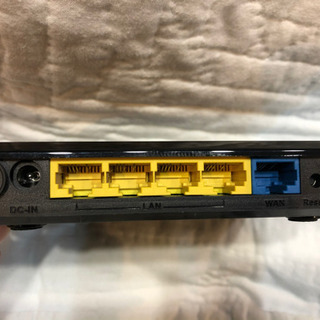値下げ,ワンコイン【取説あり】無線LANルーター (WN-G300R3)の画像