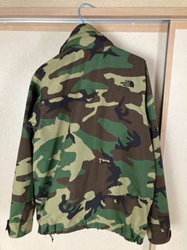 ノースフェイス　マウンテンパーカー