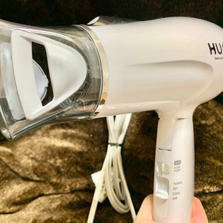 【汚れ傷なしほぼ新品 値引き可能】HUGE ヘアドライヤーの画像