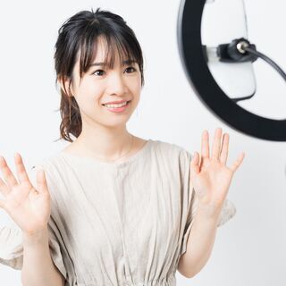 【期間限定在宅勤務】時給1,000-11,000円　ライブ配信インフルエンサーの画像