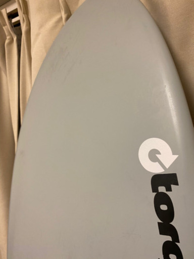 初心者必見！！半年のみ使用サーフボード　torq 5.11 33L