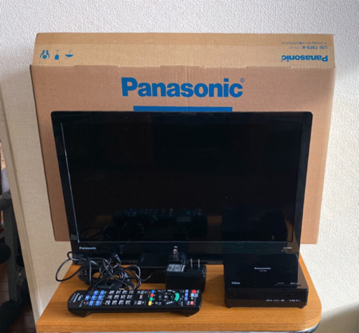 【決定しました】2019年製　Panasonic 液晶テレビ　プライベート・ビエラ  UN-19F9-K