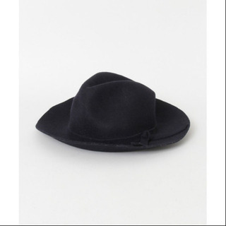 新品未使用　URBAN RESEARCH OUTLET　フェルト...