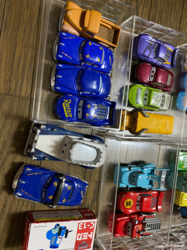 トミカ、カーズ、キティ、マテルカーズ、その他