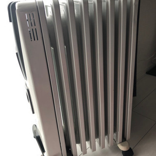 デロンギ オイルヒーターの画像