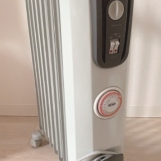 DeLonghi デロンギオイルヒーター　8-10畳用