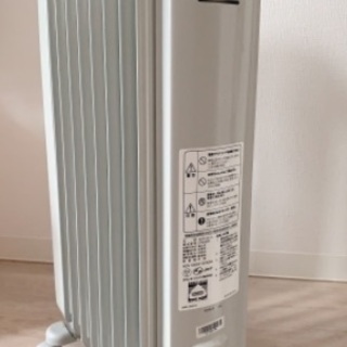DeLonghi デロンギオイルヒーター　8-10畳用の画像