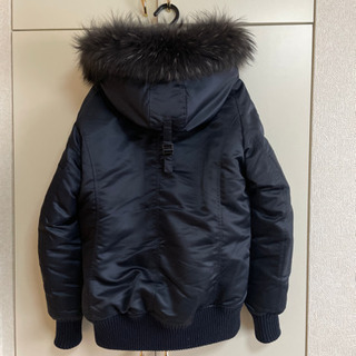 ダウンジャケット　タトラスの画像