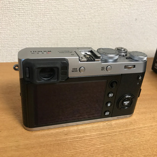 X100F Fujifilm シャッター回数3000回