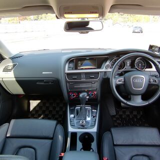 千【自社ローン】★保証人無し★全国対応★AUDI★A5スポーツバック★4WD★パドルシフト★2.0TFSI★地デジ★Bカメラの画像