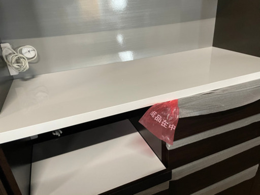 木工まつり価格！高級食器棚！16万円を49800円（消費税）です！ちょい傷程度です。お早めにどうぞ?