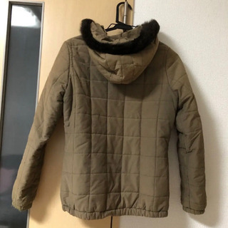 可愛いふわもこコートの画像