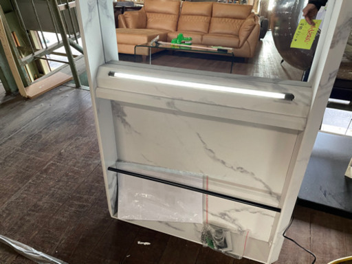 新品！壁掛けミラー！立て掛けでもオッケーです?