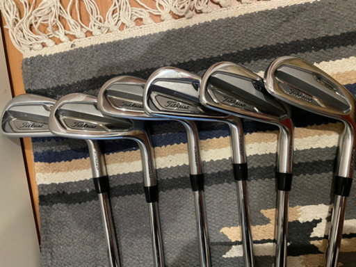 タイトリスト　t100アイアン　美品
