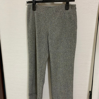 ニットのパンツ　超美品の画像