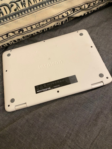 Dell 2in1 Inspiron11 ノートパソコン 3185 A9 ホワイト　Windows10 HD 8GB/128GB/eM