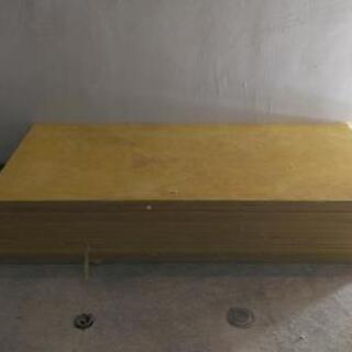 クッション材として使用されていた保温材あげます。