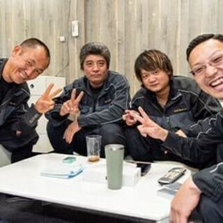 【月給25万~！】未経験"大"歓迎！重機に興味がある、今より稼ぎたい…最初のきっかけは何でもOK！機械設備据付作業員の画像
