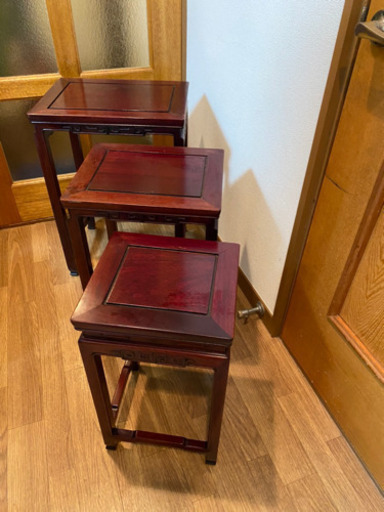 店舗のインテリアにも使えるアンティーク家具売ります