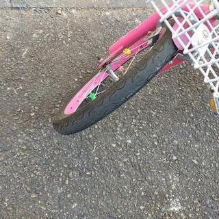 18インチトイザラス製子供用自転車の画像