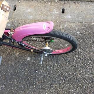 18インチトイザラス製子供用自転車の画像