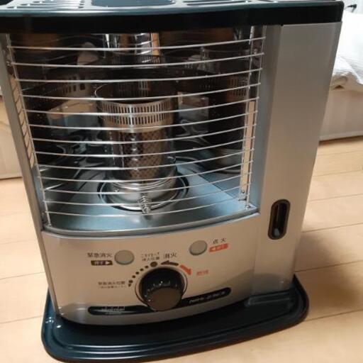 ほぼ未使用トヨトミ石油ストーブ