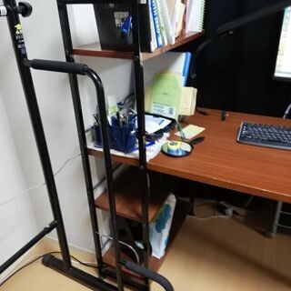 棚付きデスク